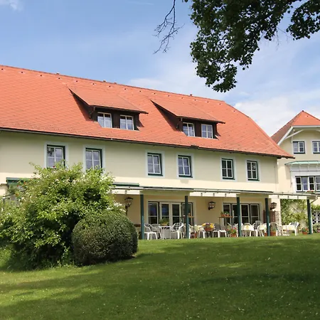 Landhaus Strussnighof