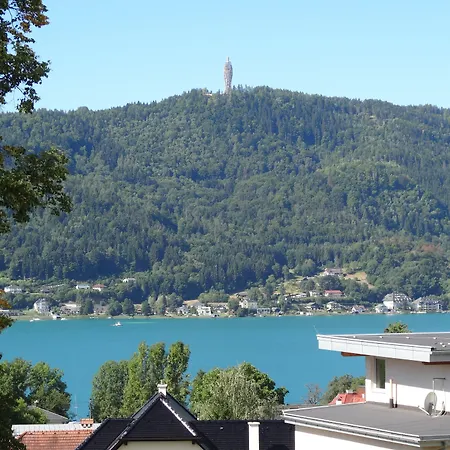 بيت ضيافة Landhaus Strussnighof